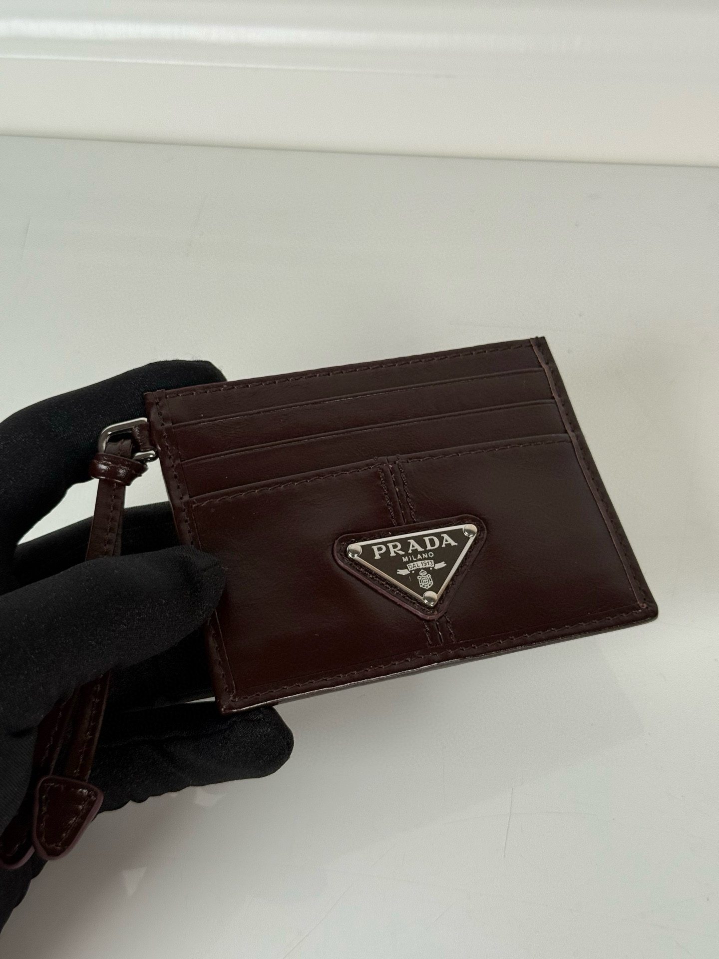 프라다 1M0204 여자 반지갑