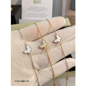 반클리프앤아펠 팔찌