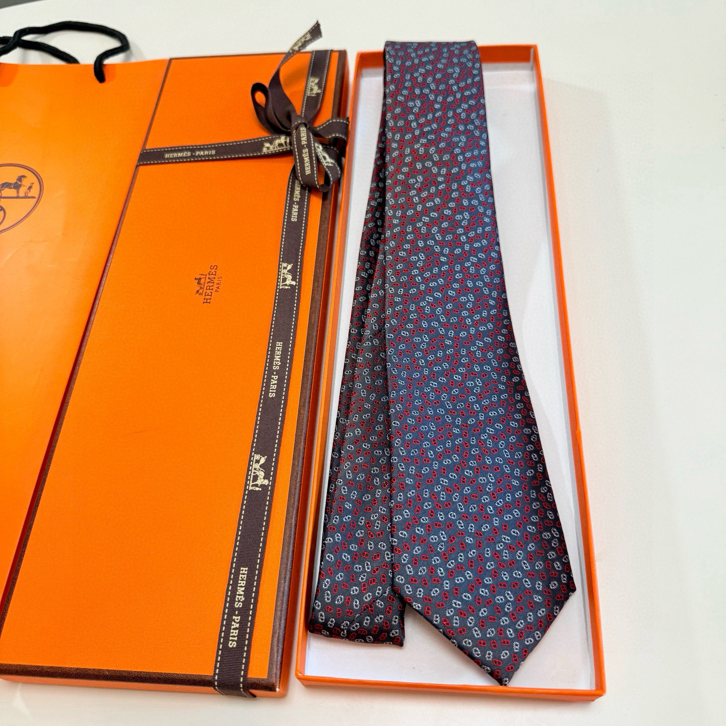 에르메스 넥타이