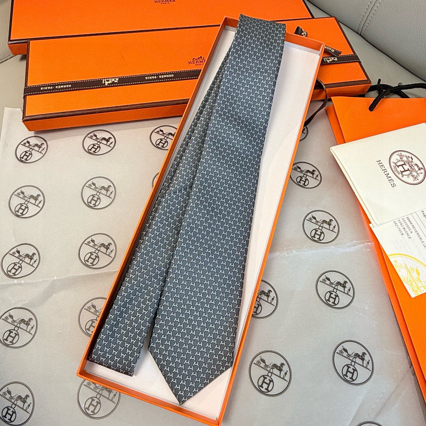 에르메스 넥타이