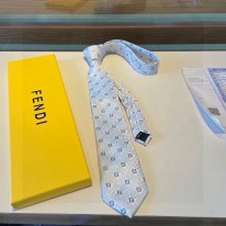 펜디 넥타이