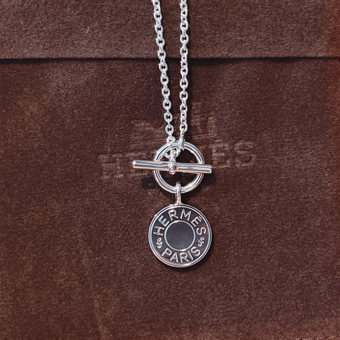 에르메스 목걸이