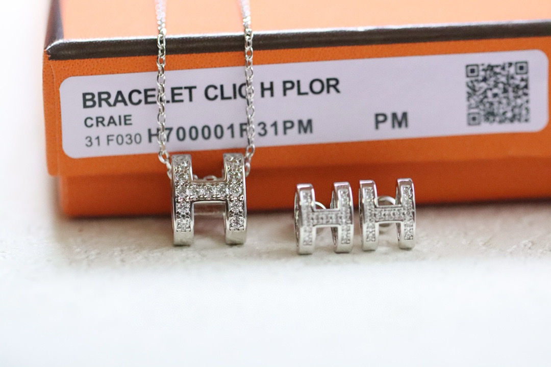 에르메스 귀걸이