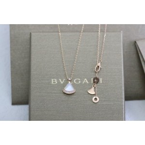 불가리 목걸이