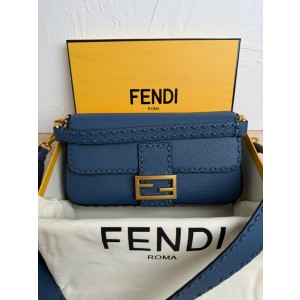 펜디 여자가방 600