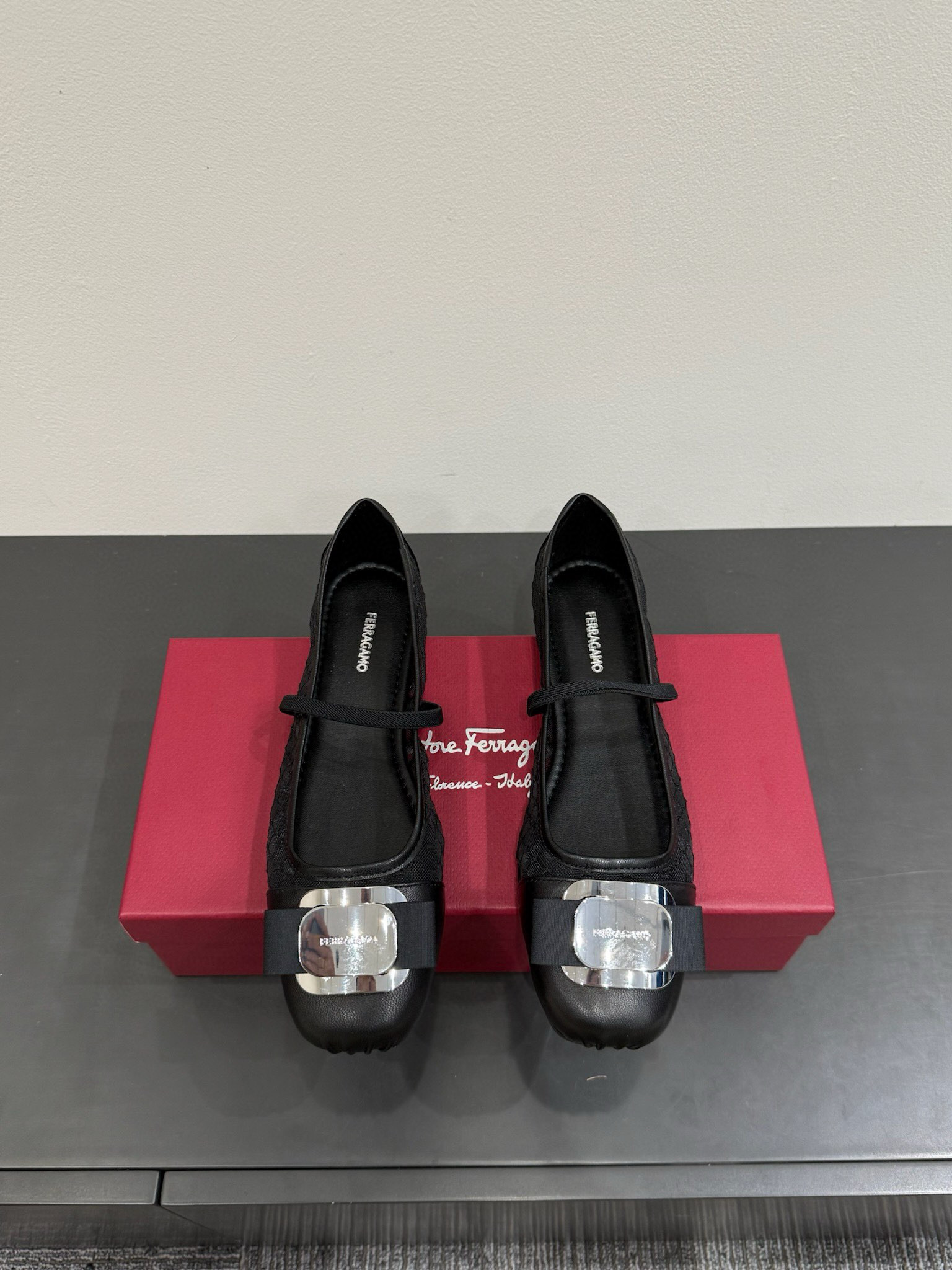 페라가모 여자 신발 구두