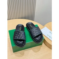 보테가베네타 남자 슬리퍼