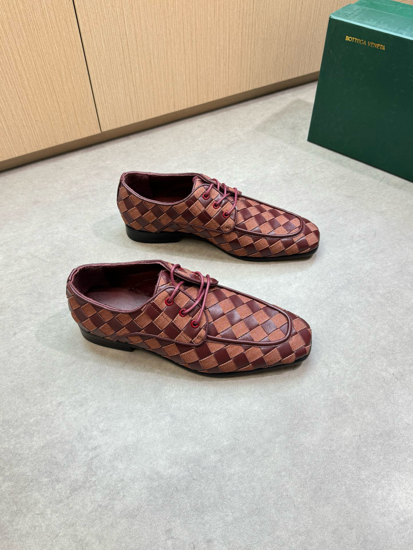 보테가베네타 남자 구두