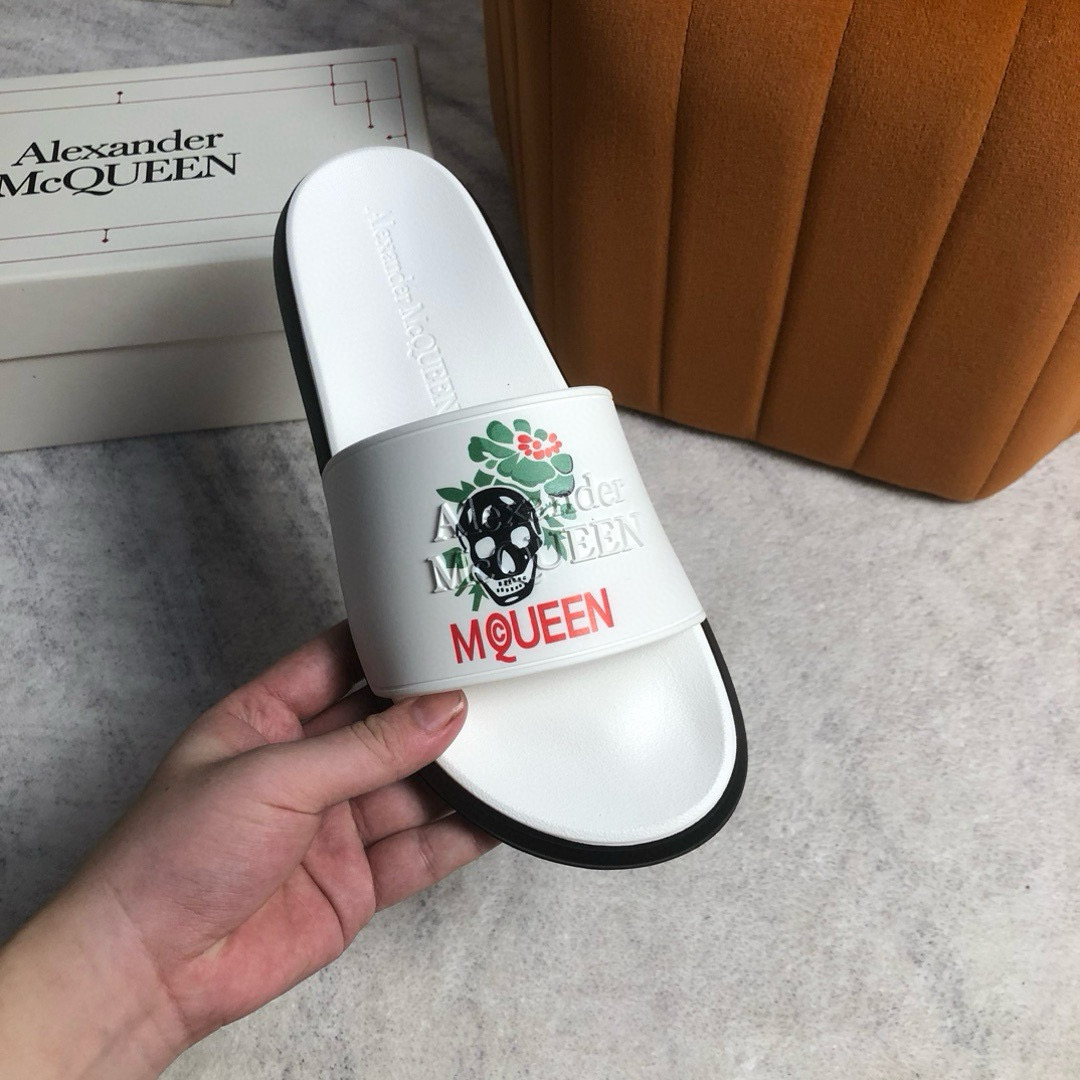 알렉산더 맥퀸 남녀공용 슬리퍼