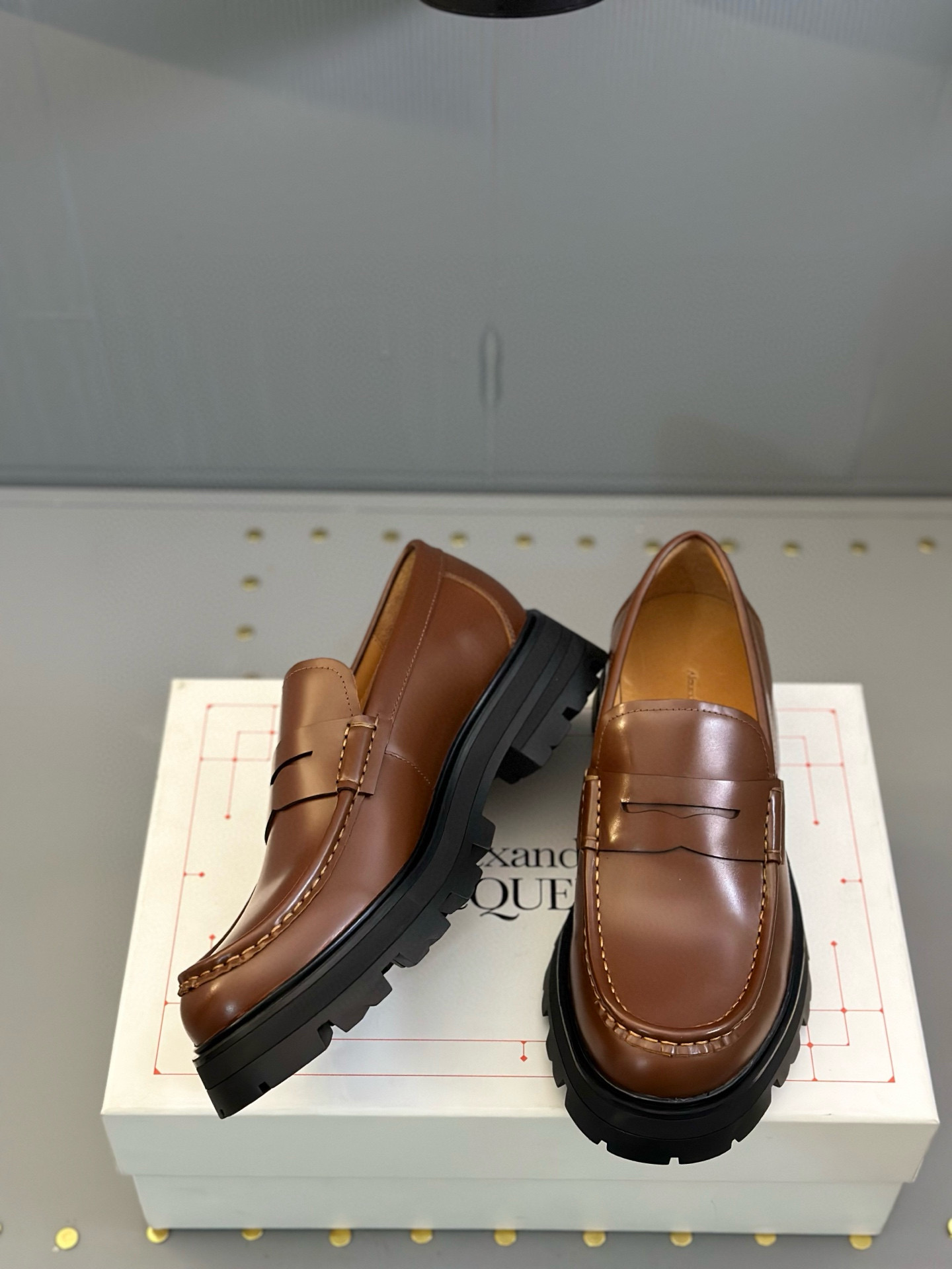 알렉산더 맥퀸 남자 구두