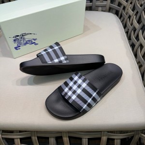 버버리 남자 슬리퍼
