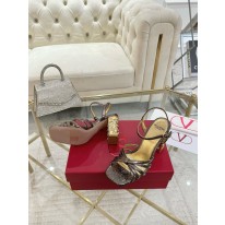 발렌티노 9cm 여자 샌들