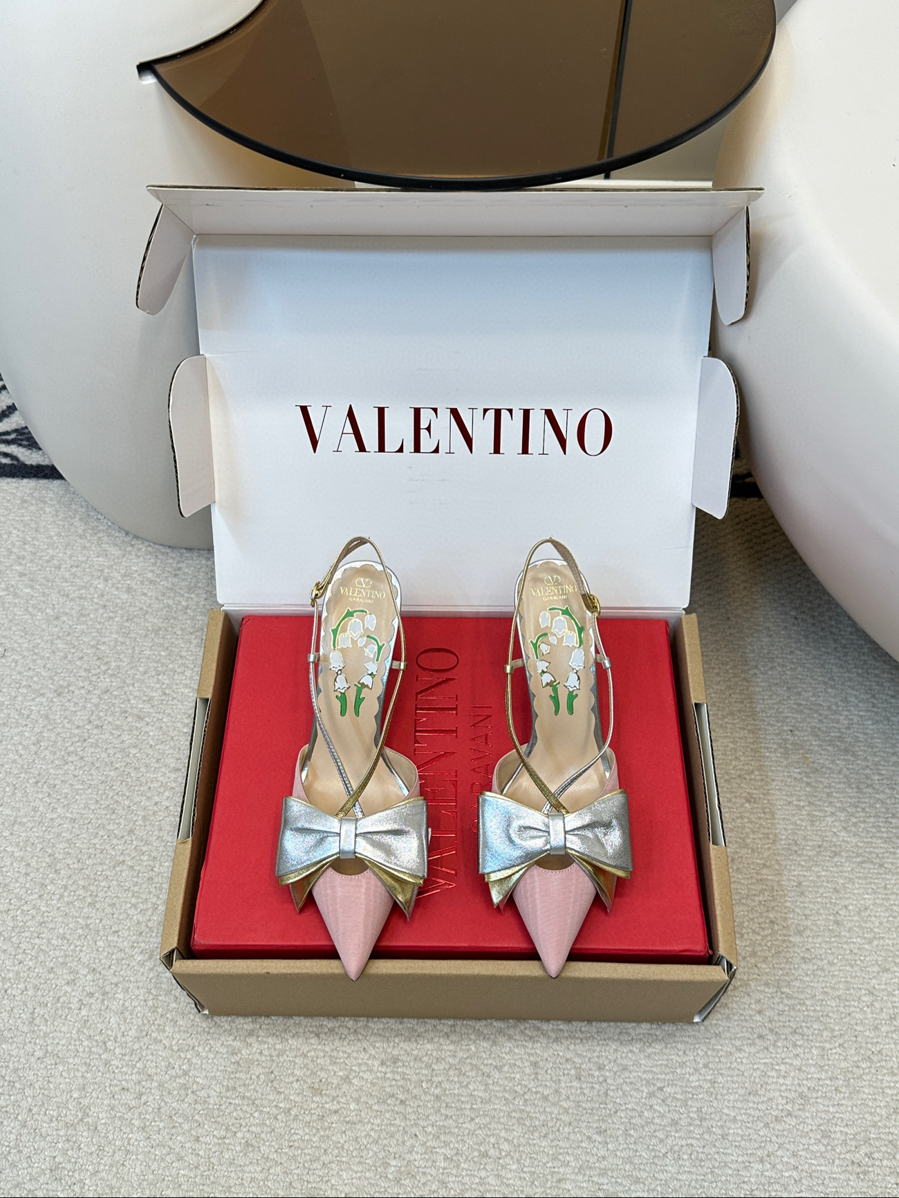 발렌티노 9cm 여자 샌들