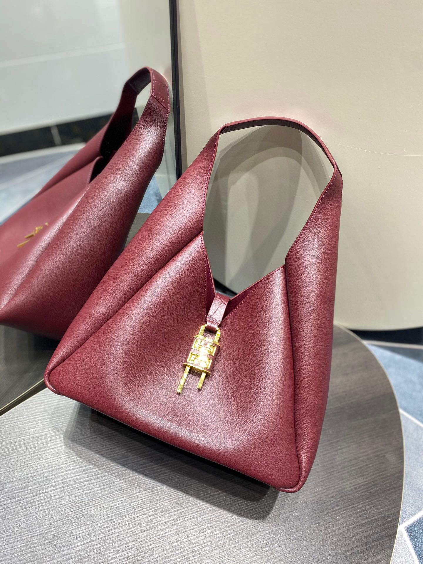 지방시 여자가방