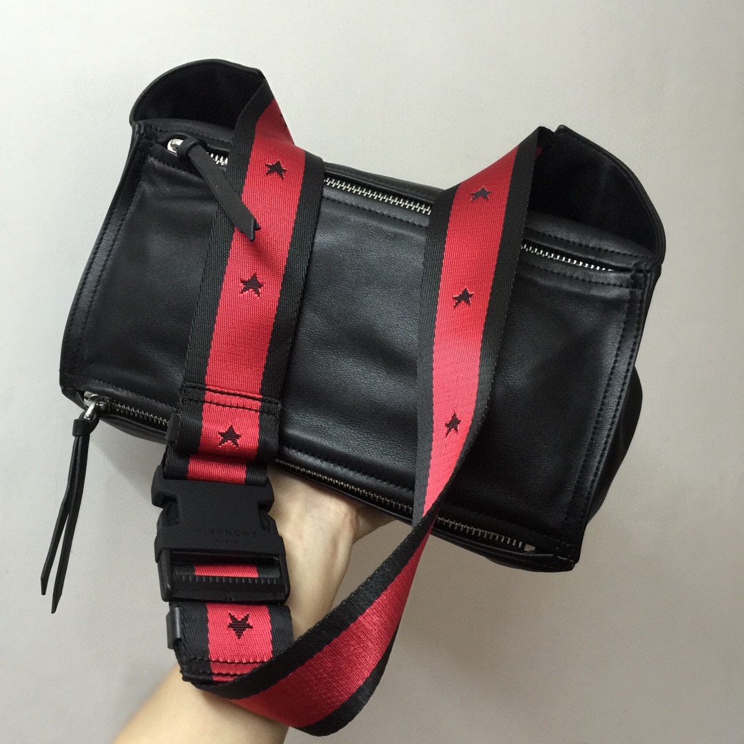 지방시 남자가방