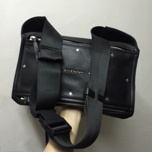 지방시 남자가방