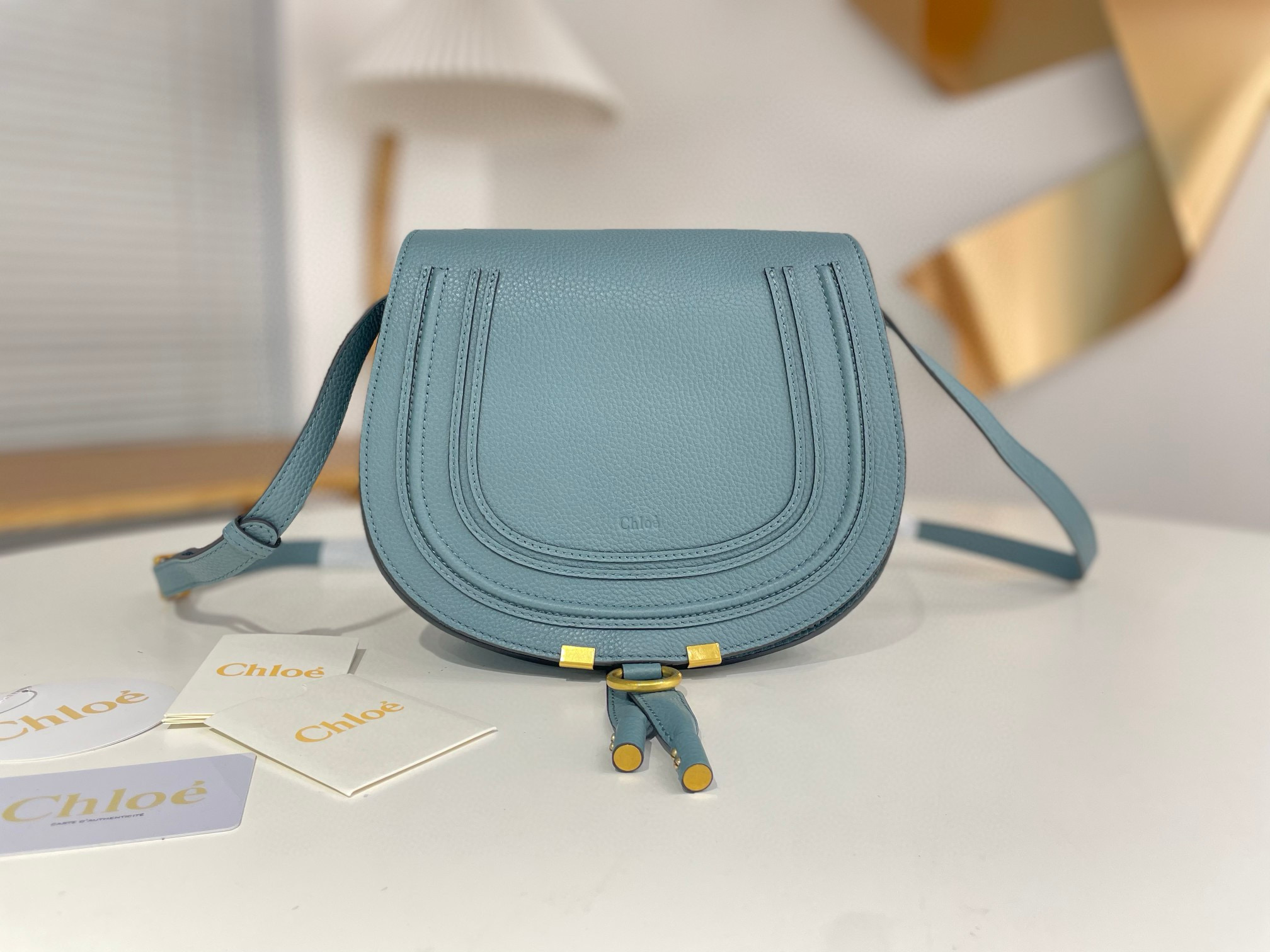 끌로에 라지 여자가방