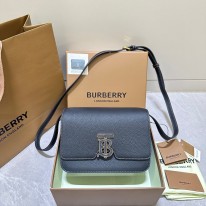 버버리  여자가방