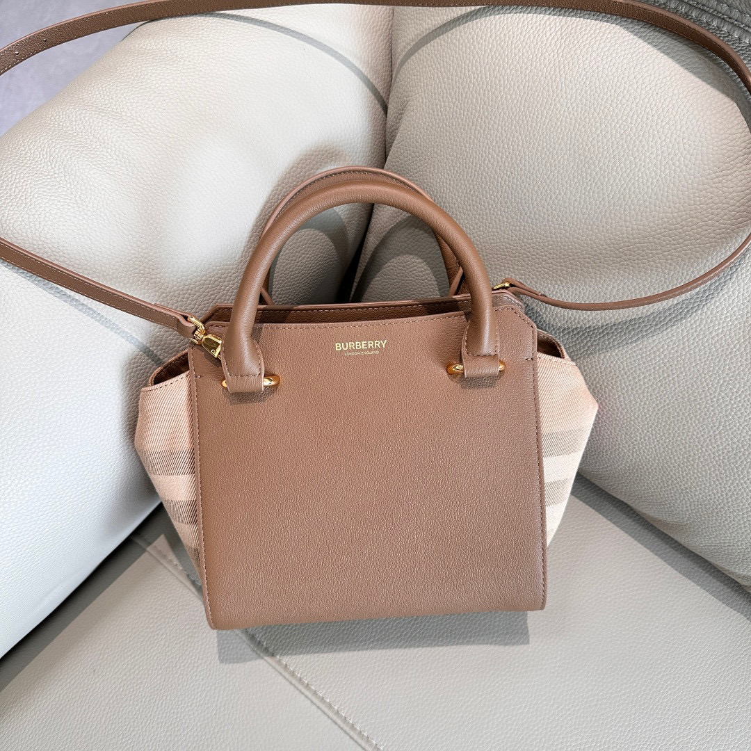 버버리  여자가방