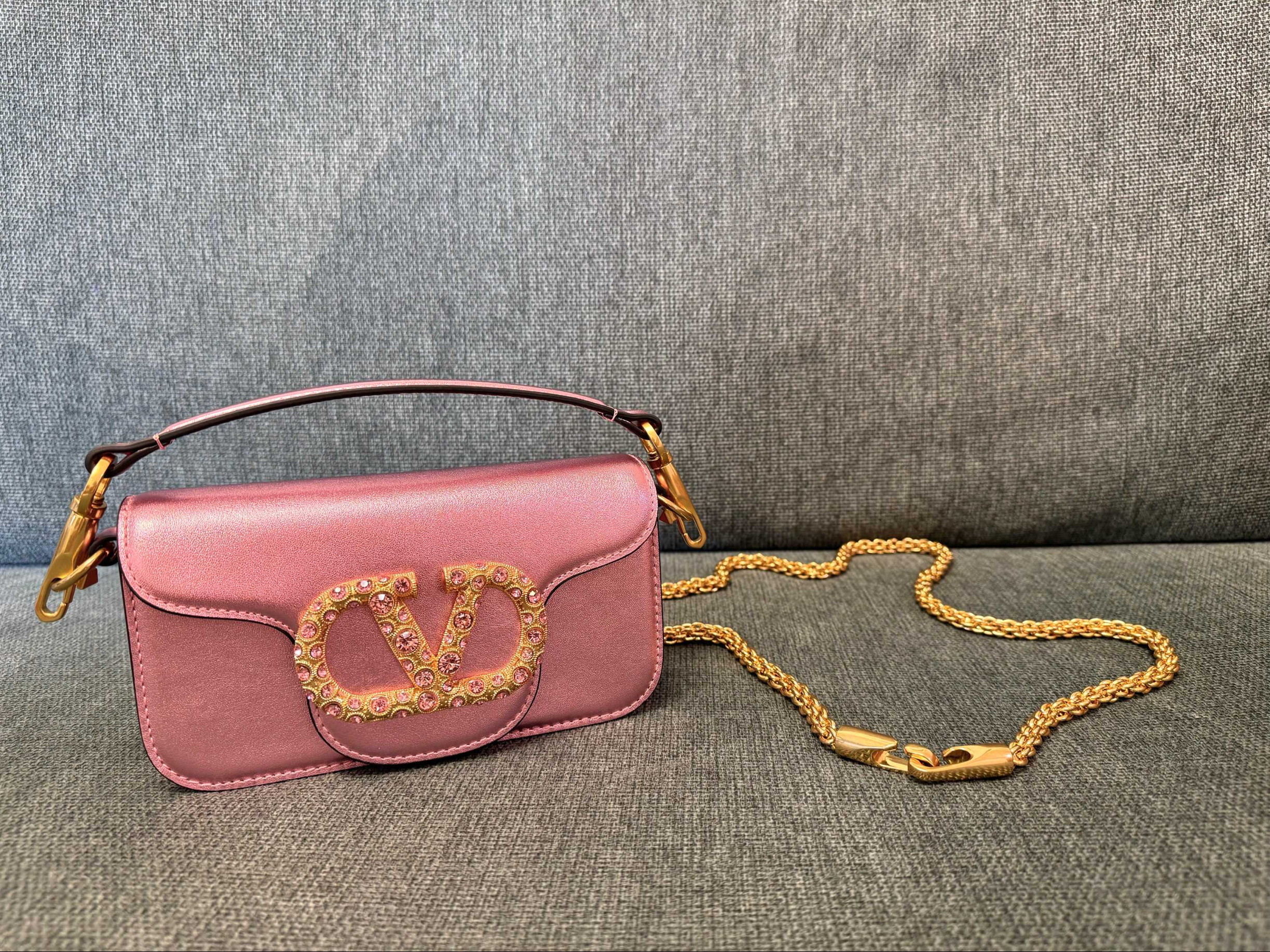 발렌티노 가라바니  여자가방 2244