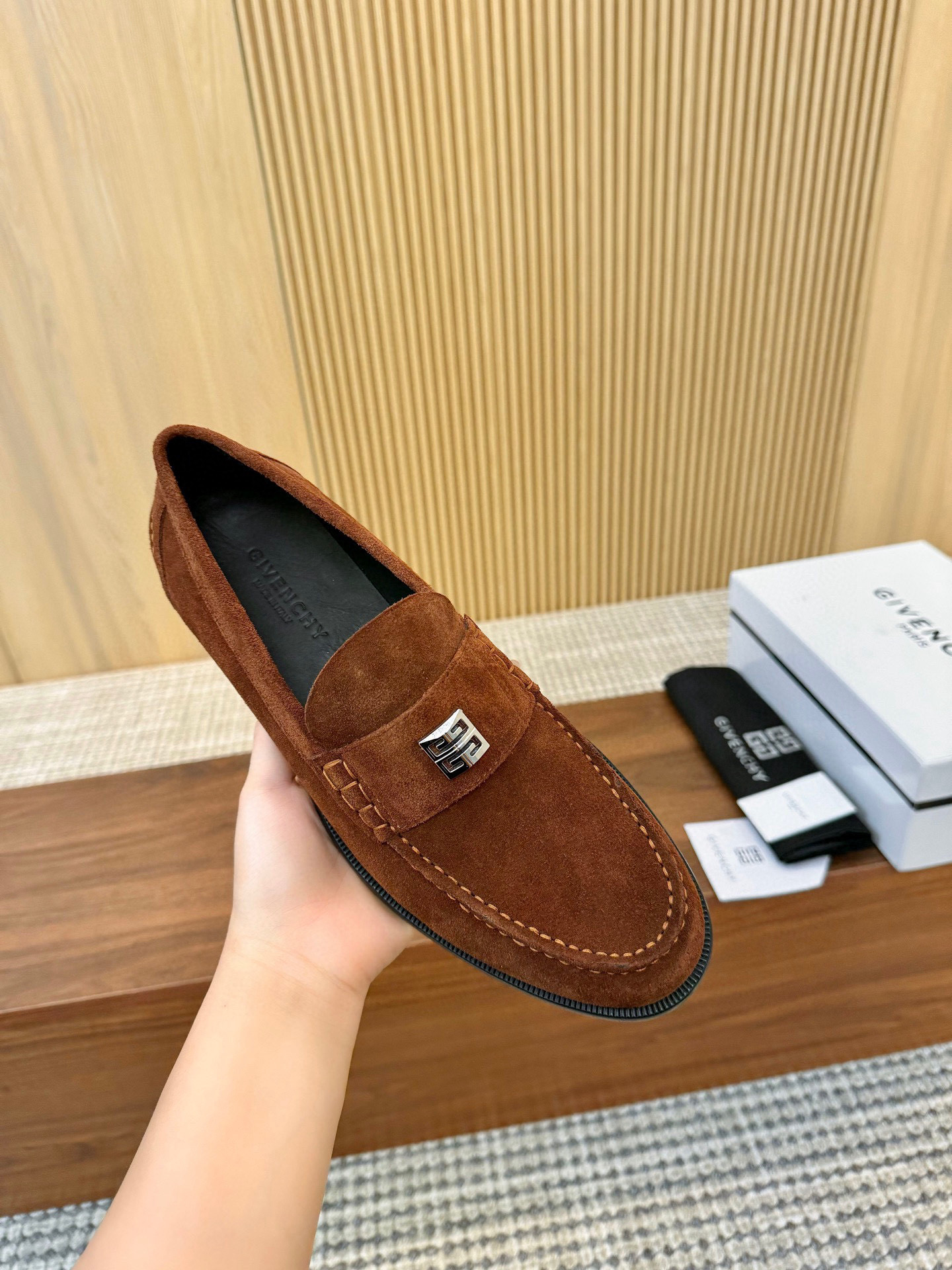 지방시 남자 구두