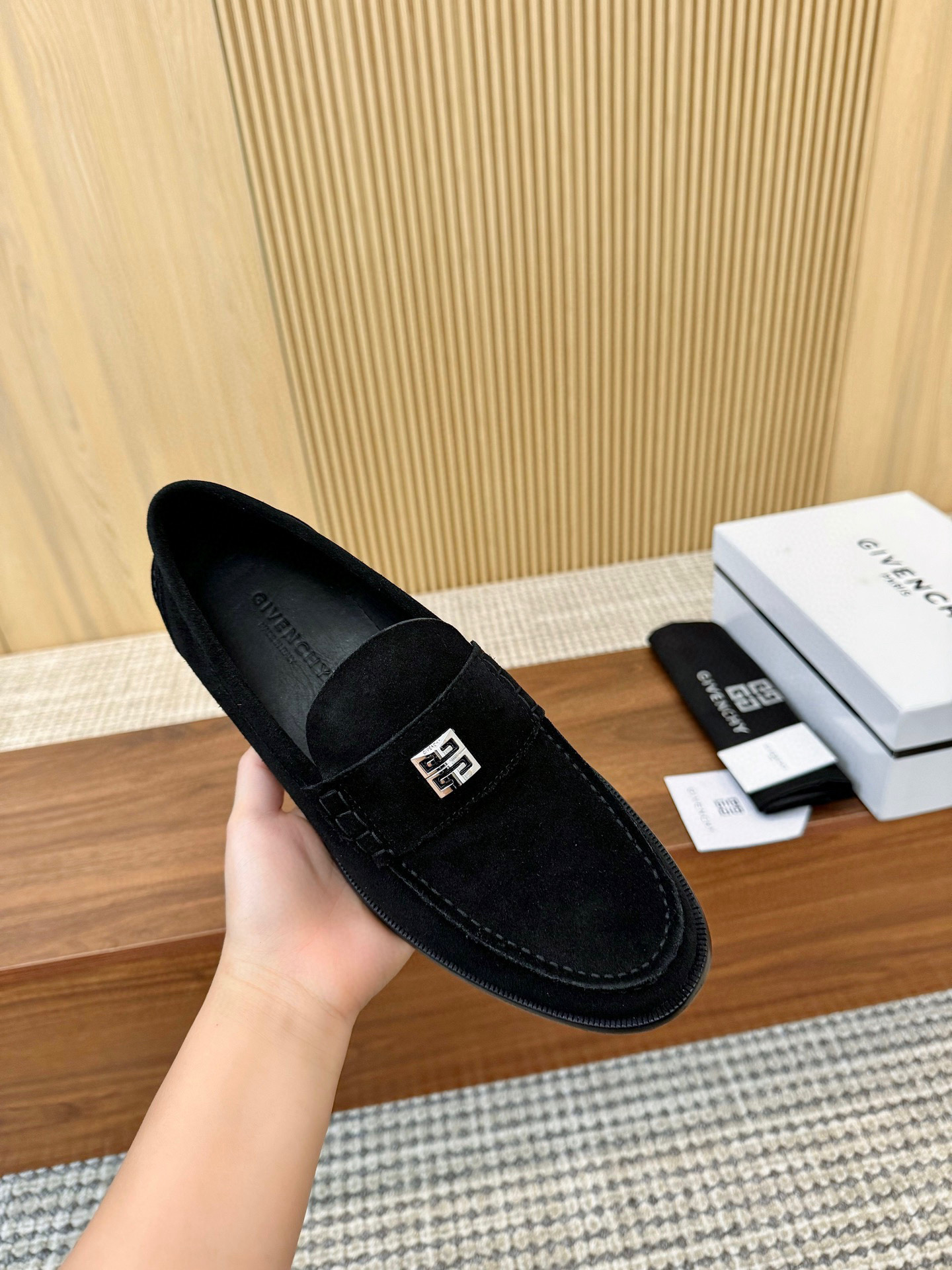 지방시 남자 구두