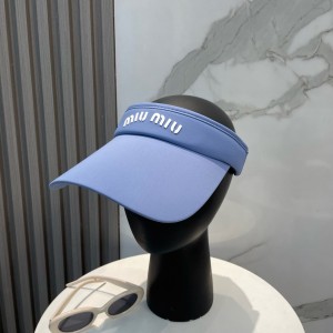 미우미우 모자