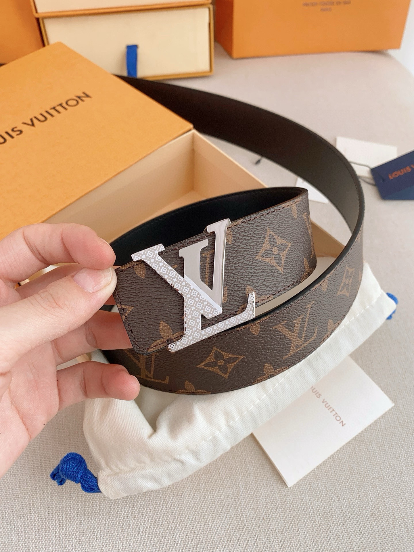 루이비통 남자 벨트