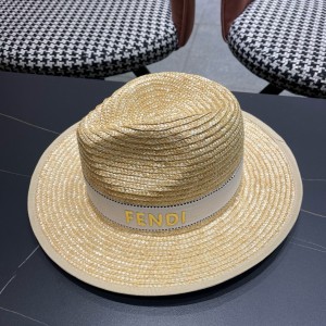 펜디 모자