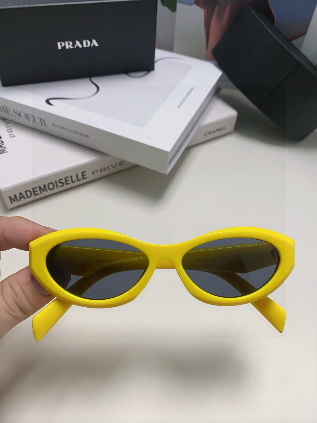 프라다 선글라스