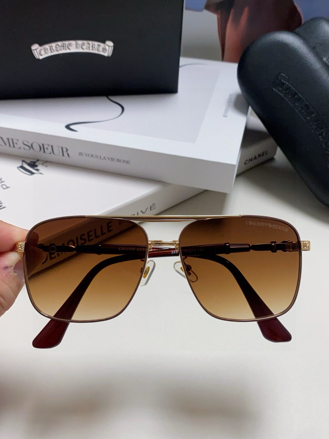 크롬하츠 선글라스