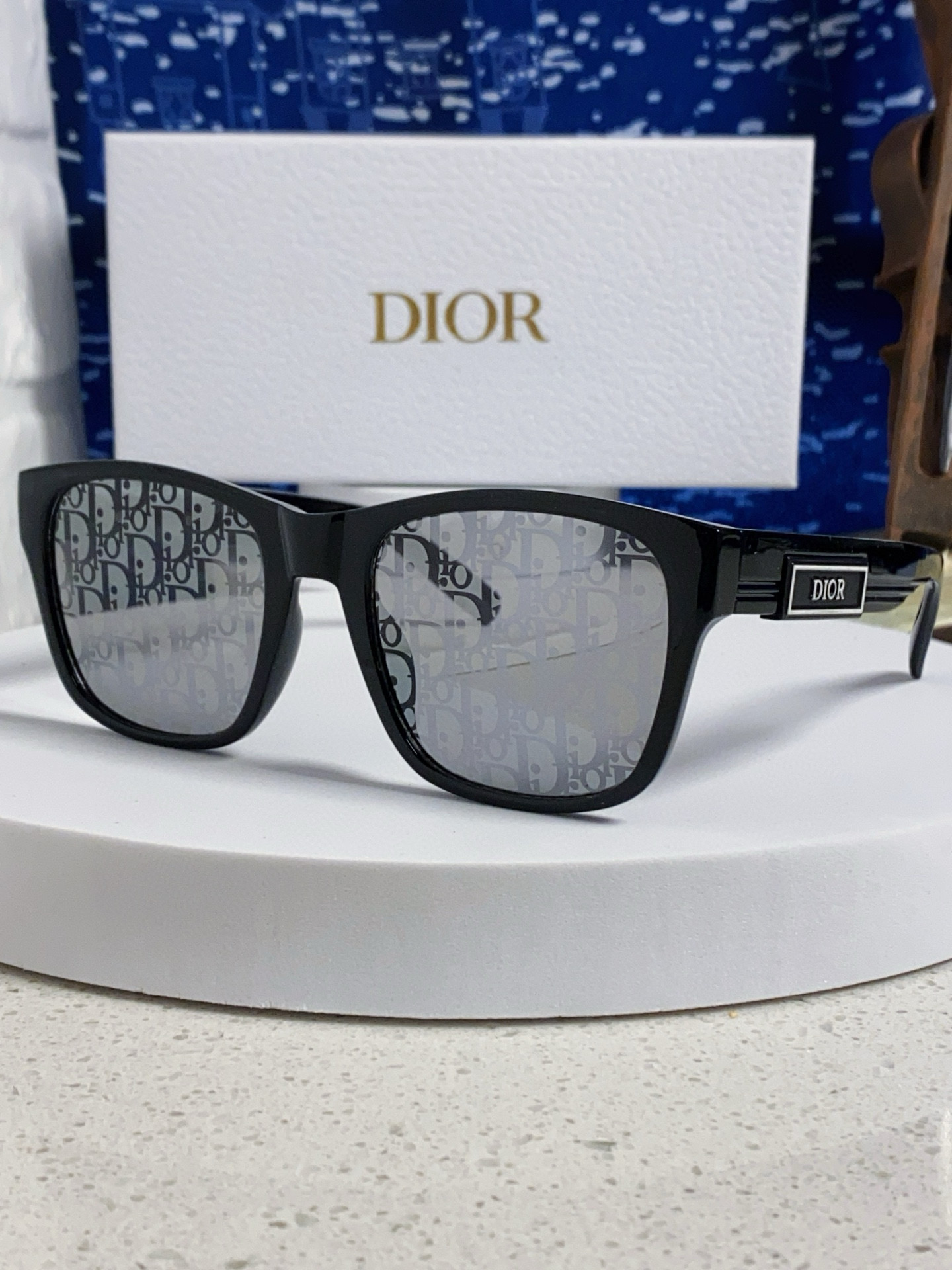 디올 선글라스
