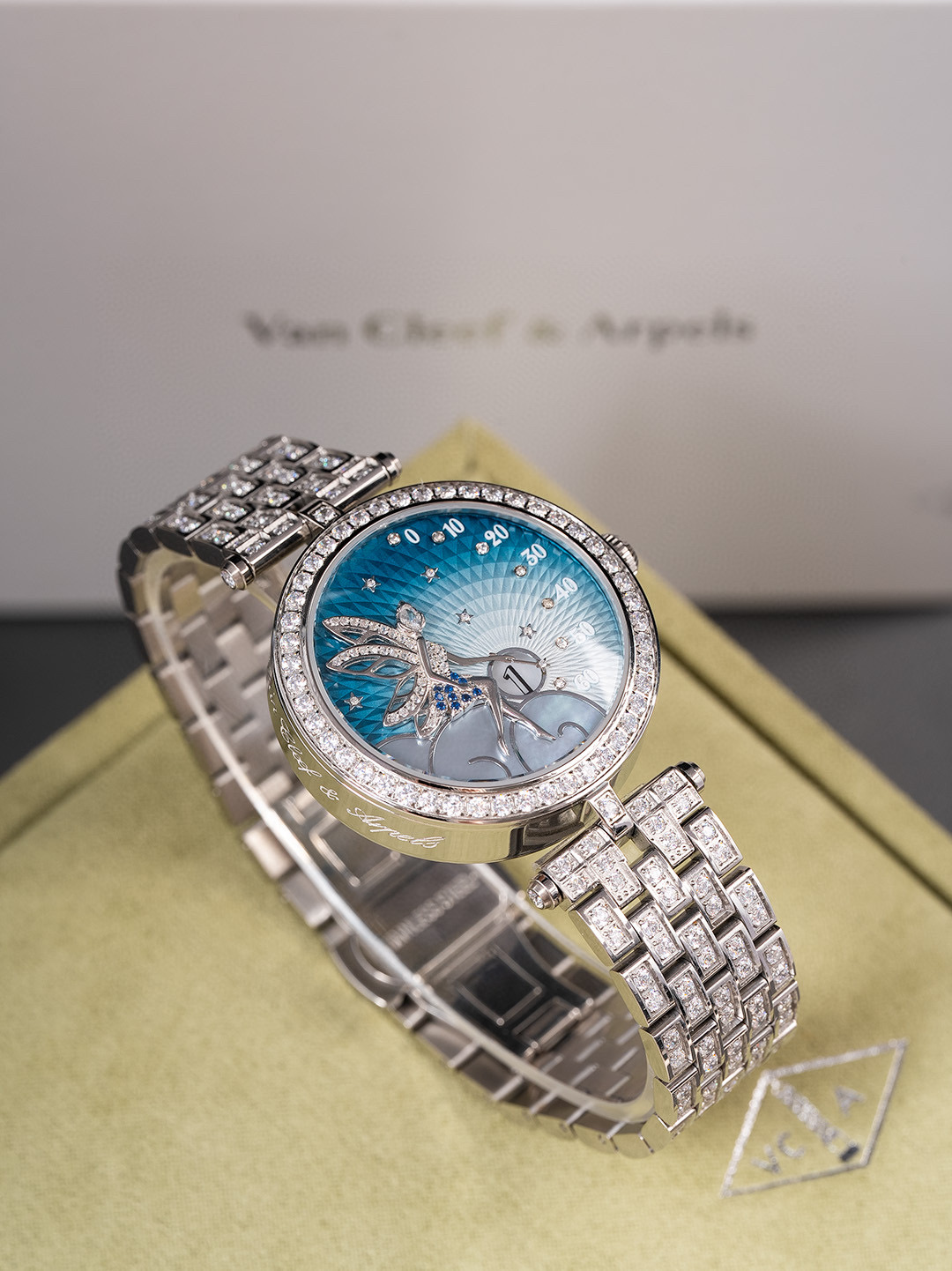 반클리프앤아펠 미러급 여자시계