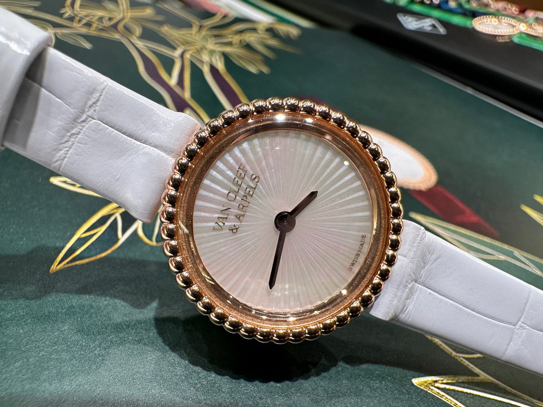 반클리프앤아펠 VS공장 미러급 여자시계