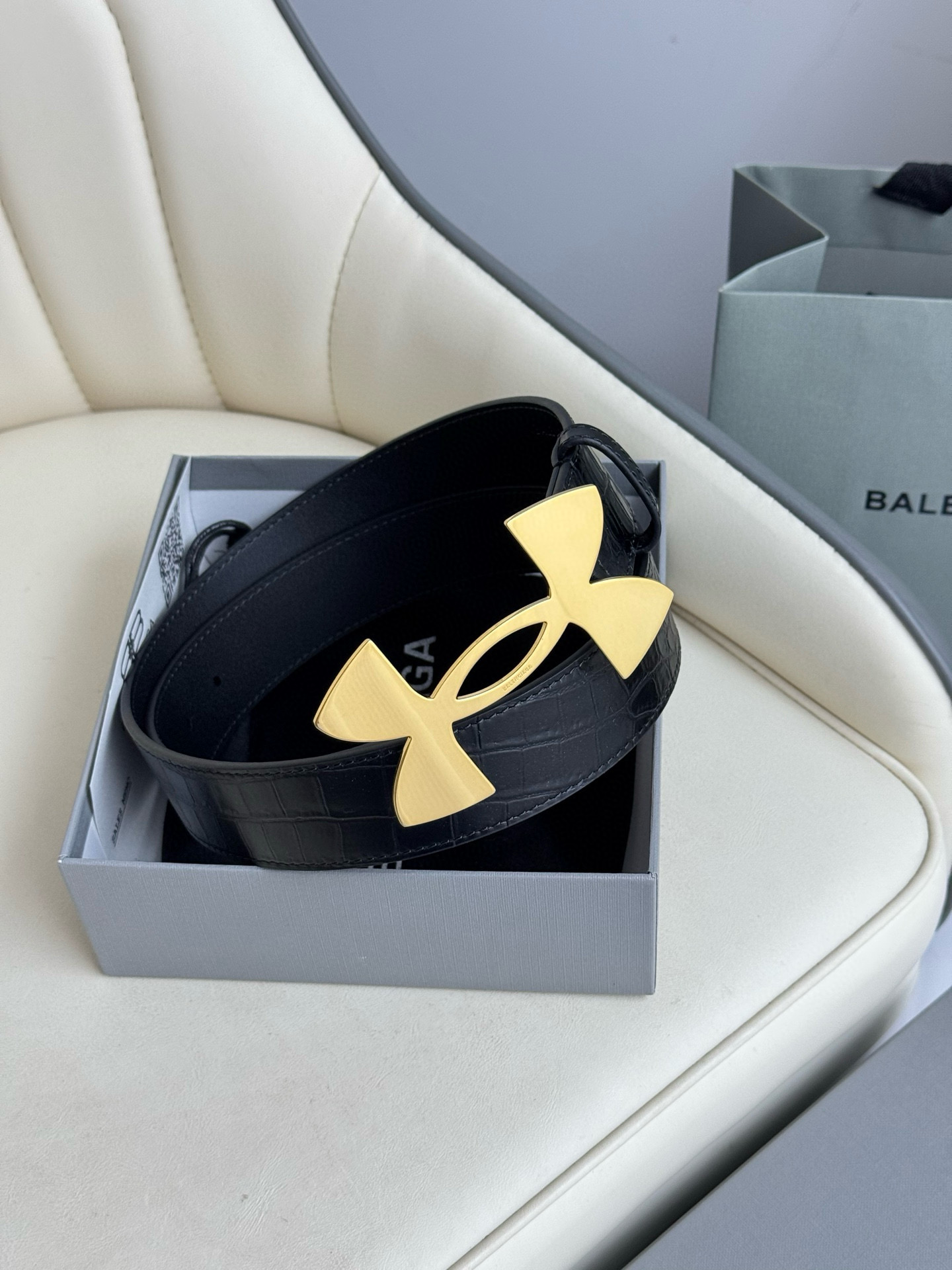 발렌시아가 남자 벨트