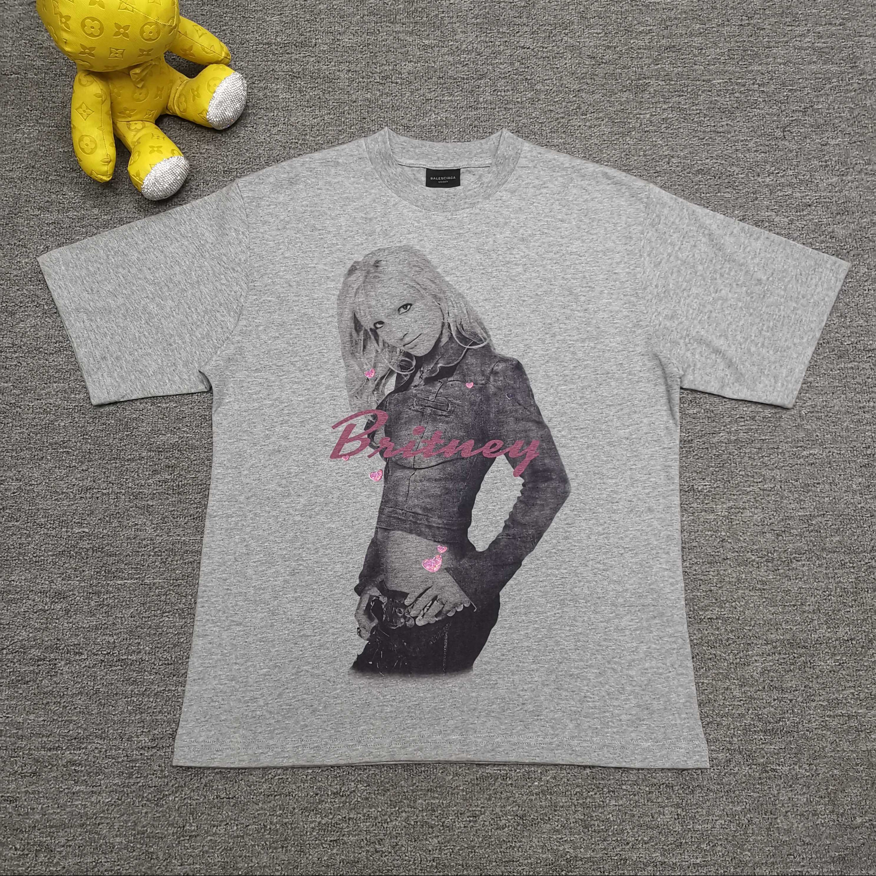 발렌시아가 남녀공용 반팔티