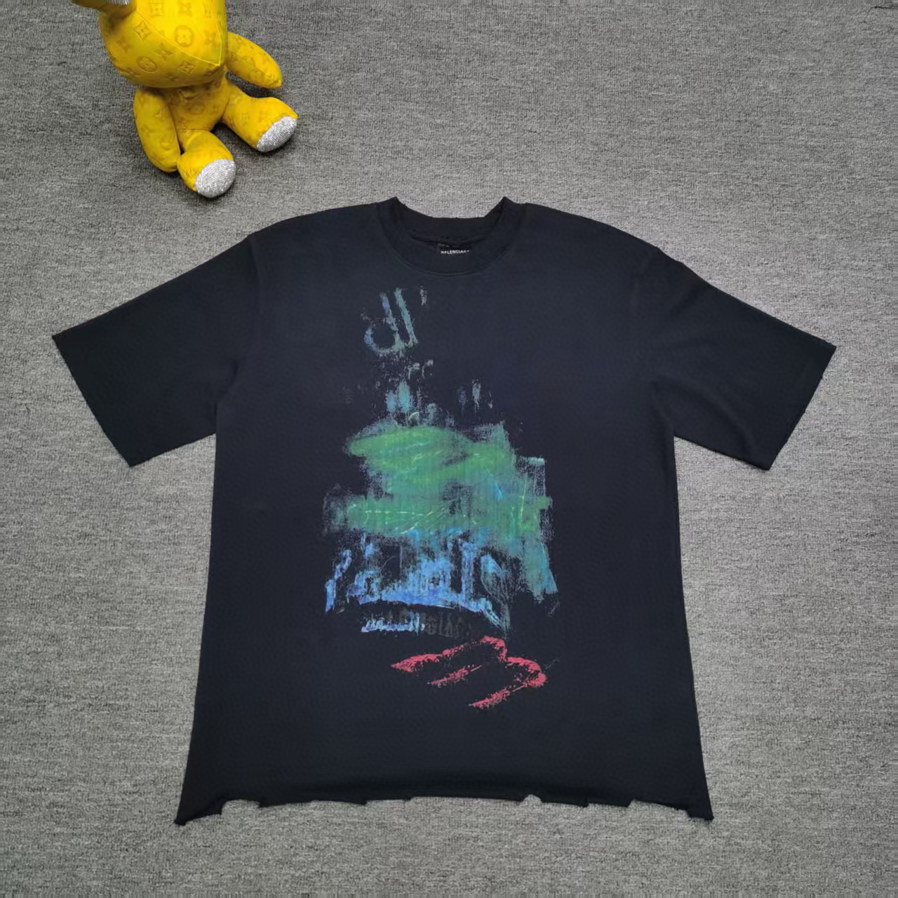 발렌시아가 남녀공용 반팔티