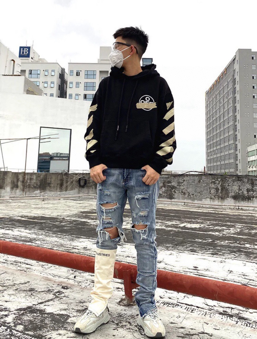 오프화이트 남녀공용 후드티 맨투맨
