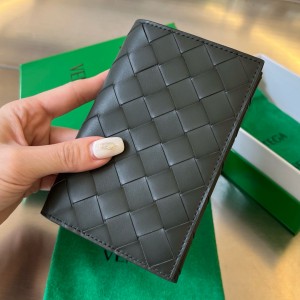 보테가베네타 629679 여권지갑