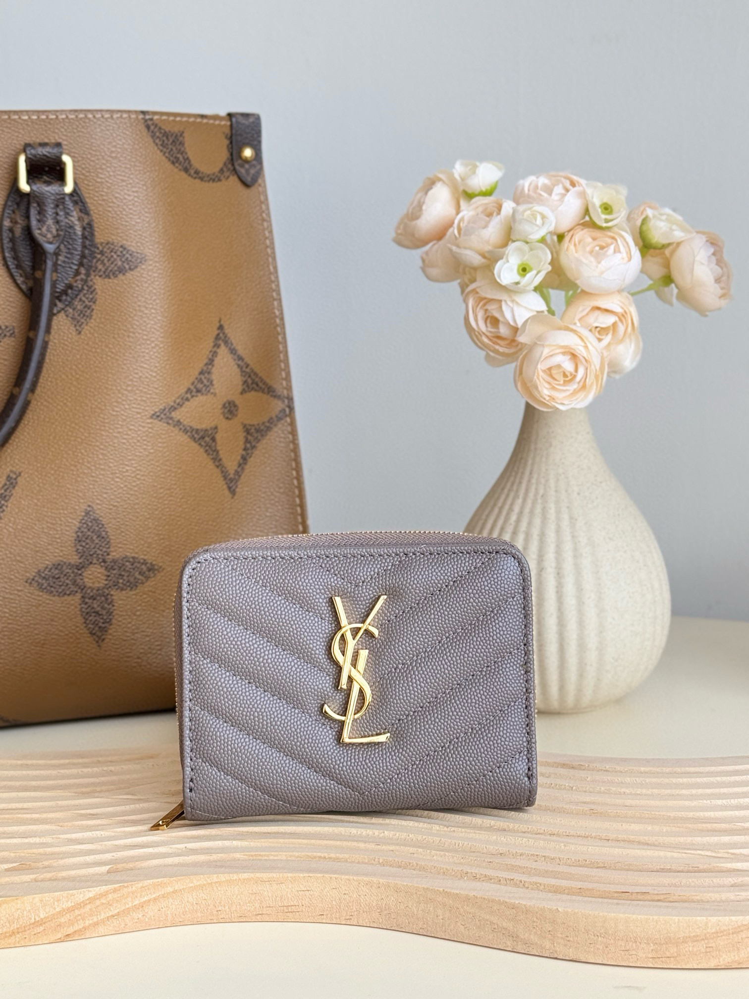 입생로랑 403723 카드지갑 머니클립