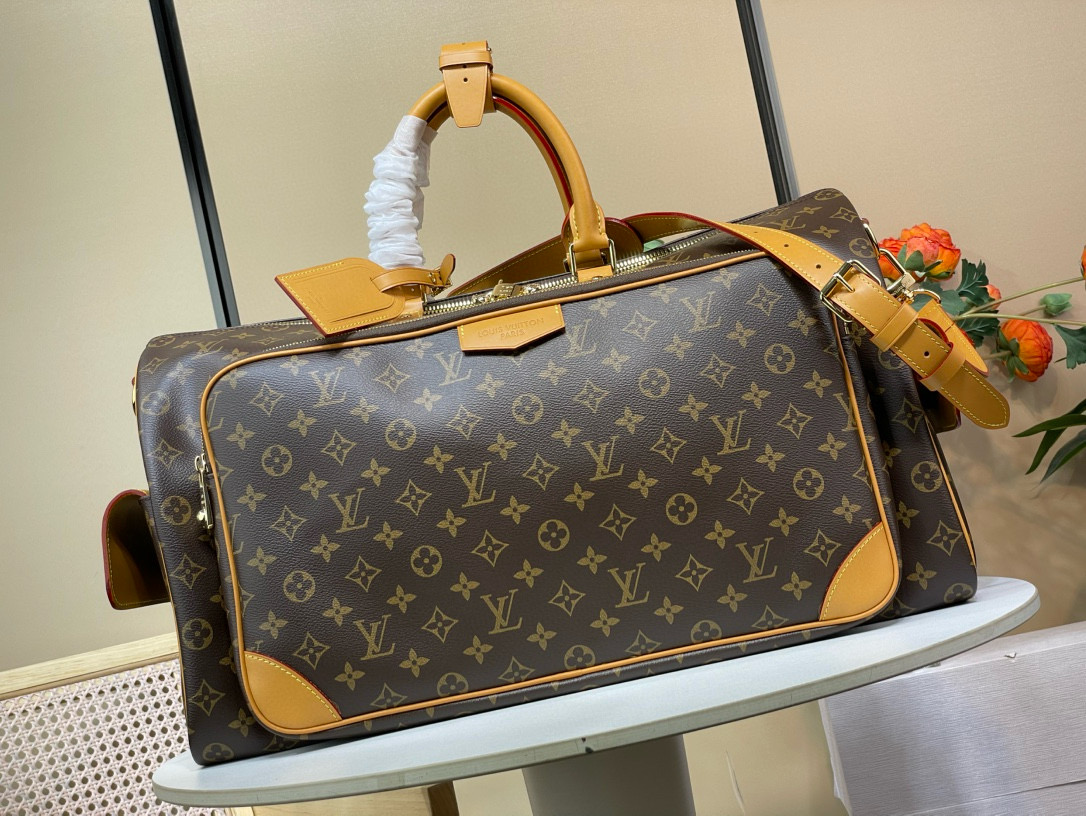 루이비통 M14735 여행가방