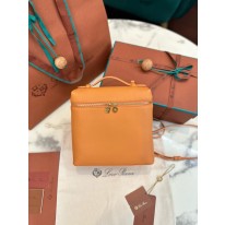 로로피아나 여자가방