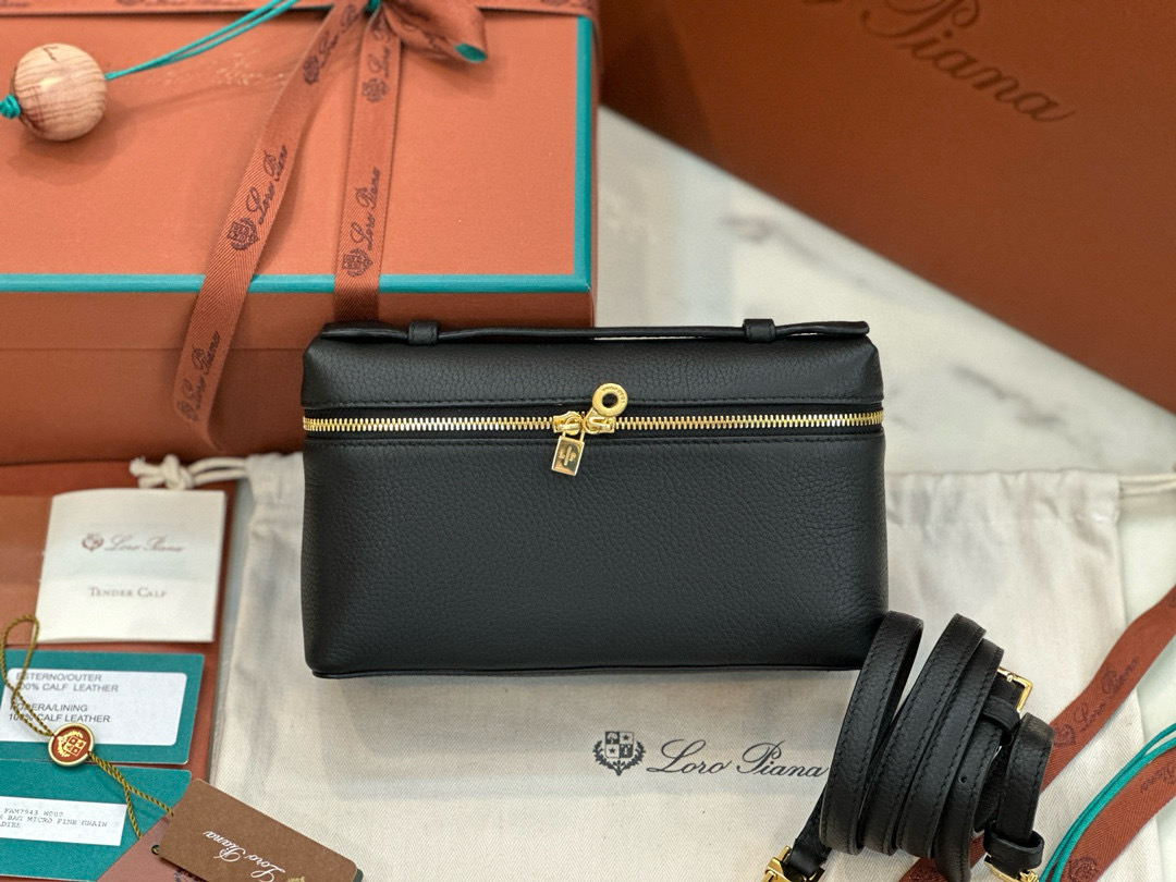 로로피아나 여자가방