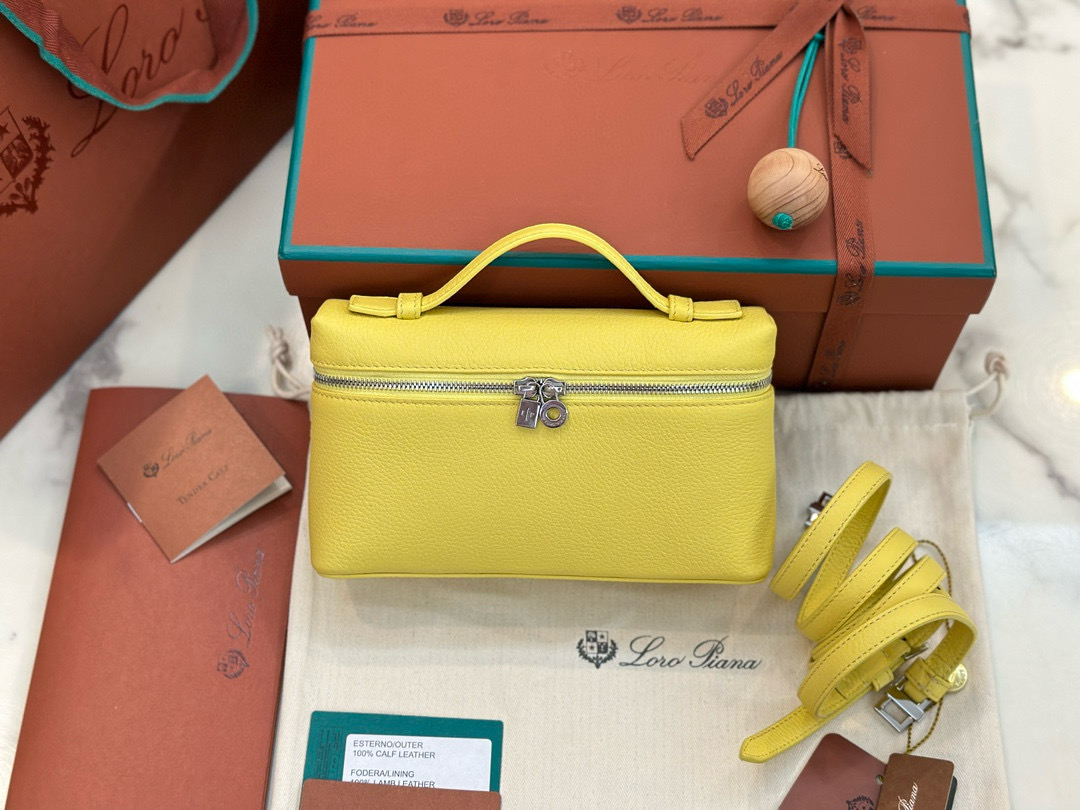 로로피아나 여자가방