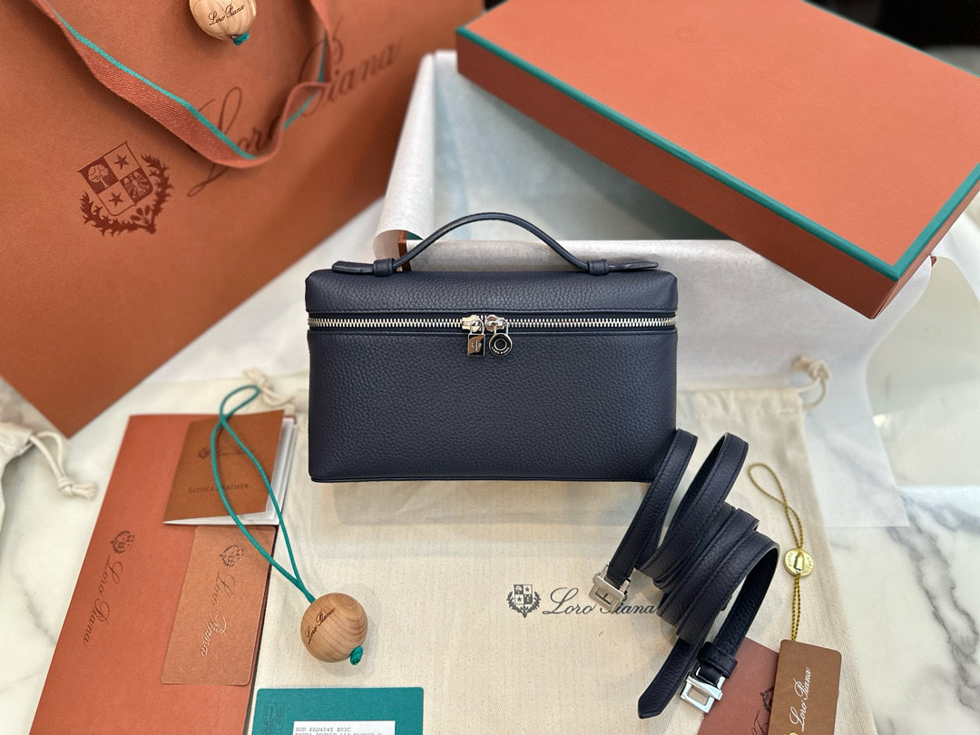 로로피아나 여자가방