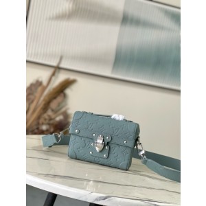 루이비통 M13870 여자가방