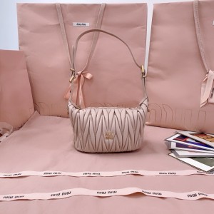 미우미우 5NE026 여자가방