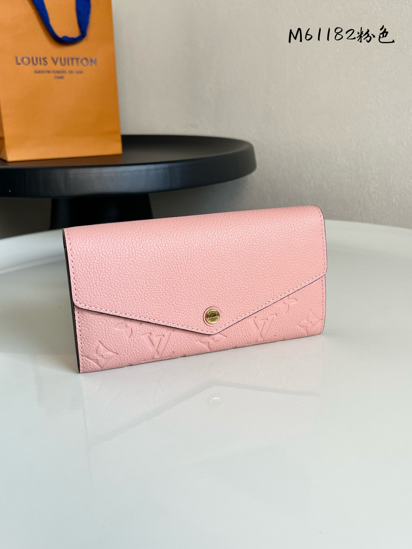 루이비통 M61182 카드지갑 머니클립