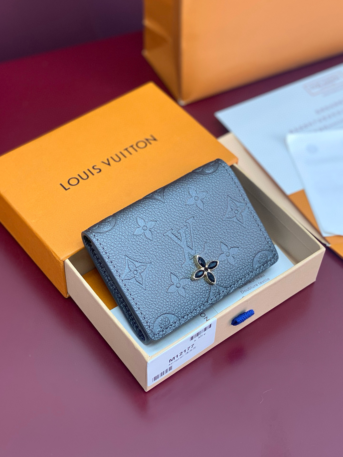 루이비통 M12177 카드지갑 머니클립