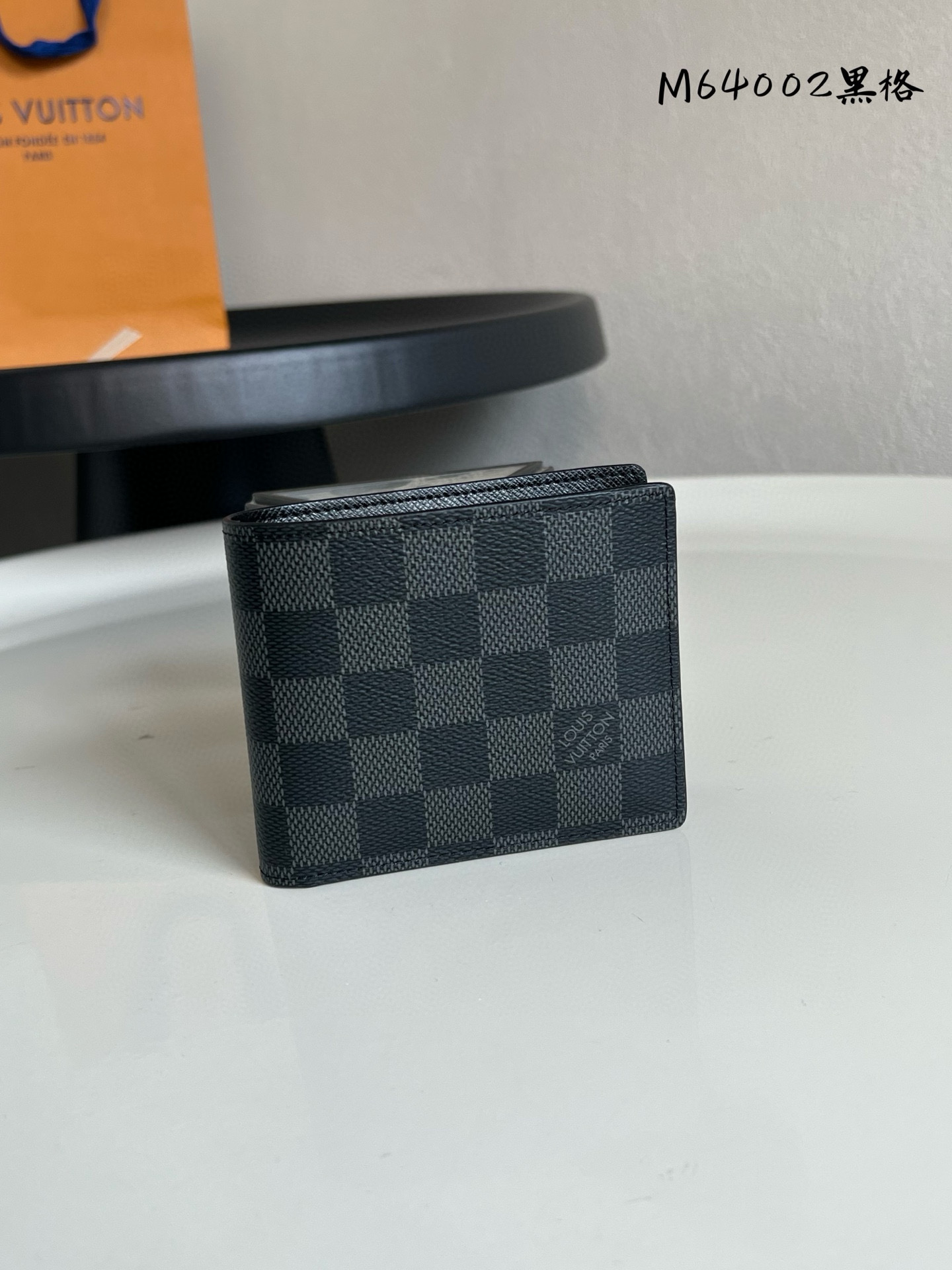 루이비통 M64002 남자 반지갑